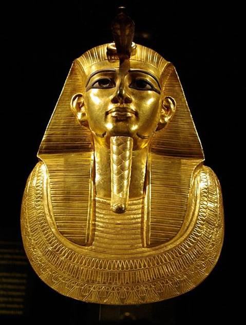 File:Psusennes I mask by Rafaèle.jpg