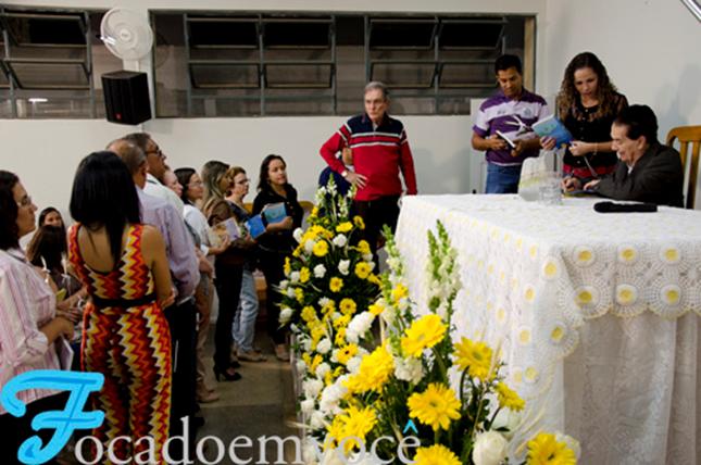 http://focadoemvoce.com/noticias-fotos/paramirim7/palestra-divaldo-franco-2013-10.jpg