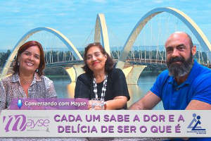 http://acscomunhao.enviodemkt.com.br/messageimages/1098111531635475/153823109802016700/conversando_com_maysedelicia_de_ser_o_que_e.jpg