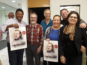 A imagem pode conter: 9 pessoas, incluindo Mauro Santos e Lirlcio Alves Ricci, pessoas sorrindo, pessoas em p