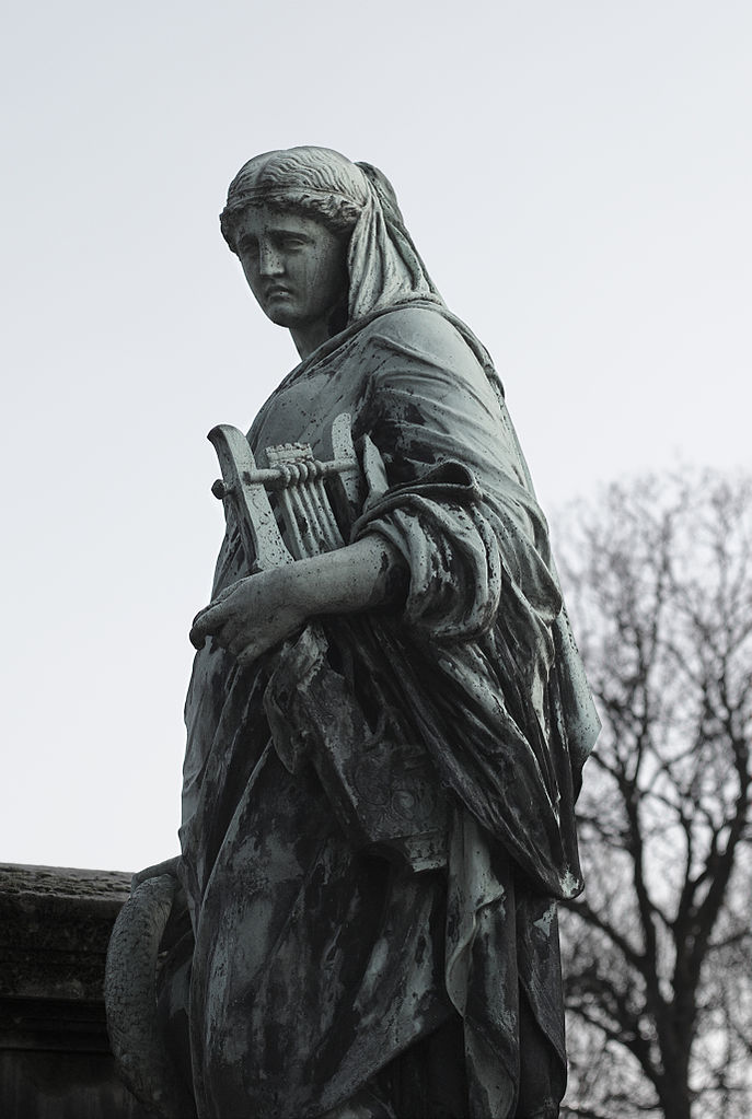 https://upload.wikimedia.org/wikipedia/commons/thumb/0/03/Statue_on_the_grave_of_Joseph_M%C3%A9ry.jpg/687px-Statue_on_the_grave_of_Joseph_M%C3%A9ry.jpg