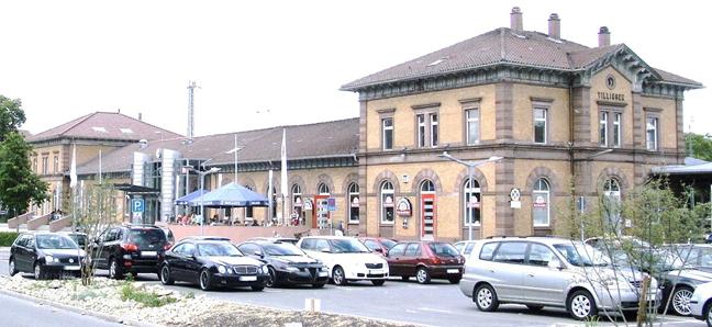 D-VS-Bahnhof Villingen Empfangsgebude.JPG