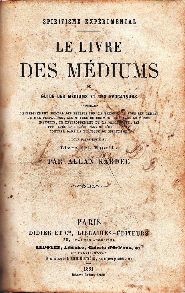 https://upload.wikimedia.org/wikipedia/commons/thumb/f/ff/Le_Livre_des_M%C3%A9diums.jpg/647px-Le_Livre_des_M%C3%A9diums.jpg