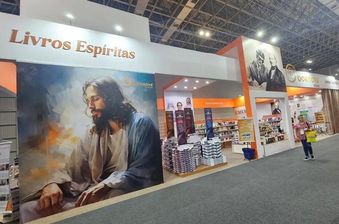 O sucesso da literatura esprita na Bienal do Livro