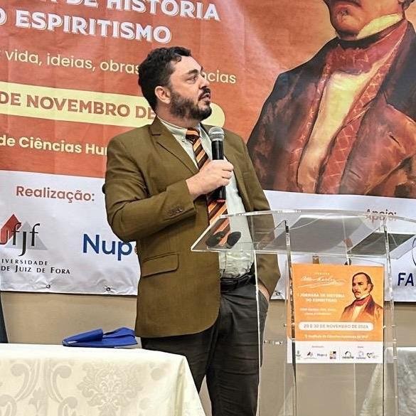 Professor Humberto Schubert Coelho