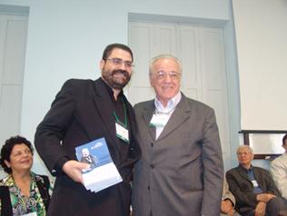 35) Nestor Masotti Presidente da FEB e Secret�rio Geral do CEI em Foto do Jornal Mundo Esp�rita com Baldovino em Curitiba 26 04 2009 na Comiss�o Regional Sul