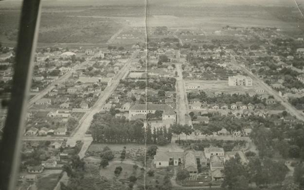 lossy-page1-800px-Pen�polis_(SP)